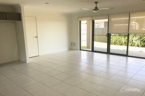 Property photo of 2/51 Nelson Street Bundamba QLD 4304