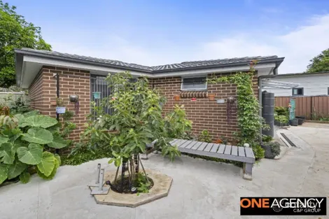 Property photo of 5 Insignia Street Sadleir NSW 2168