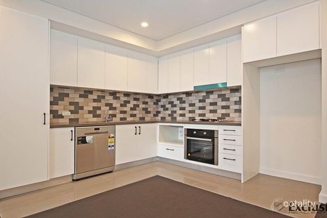Property photo of 32/1-9 Kanoona Avenue Homebush NSW 2140
