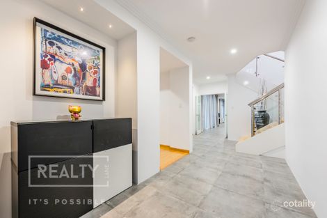 Property photo of 82 Grand Promenade Karrinyup WA 6018