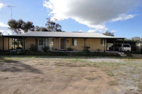 34 Great Southern Hwy, Beverley, WA 6304
