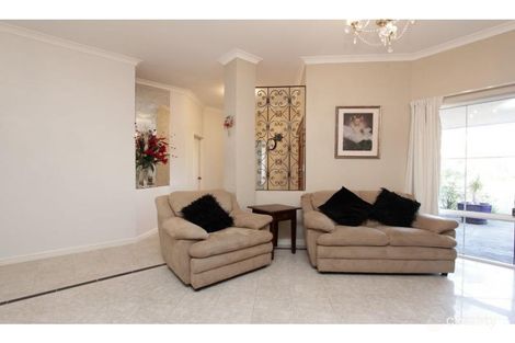 Property photo of 7 Kardan Circuit Karawara WA 6152
