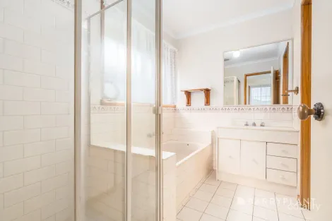 Property photo of 52 Hindle Street Grovedale VIC 3216