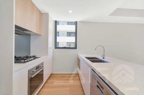 Property photo of 814/100 Fairway Drive Norwest NSW 2153