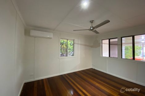 Property photo of 2 Glen Kedron Lane Kedron QLD 4031