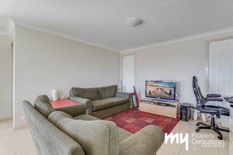 Property photo of 1 Clowes Street Elderslie NSW 2570