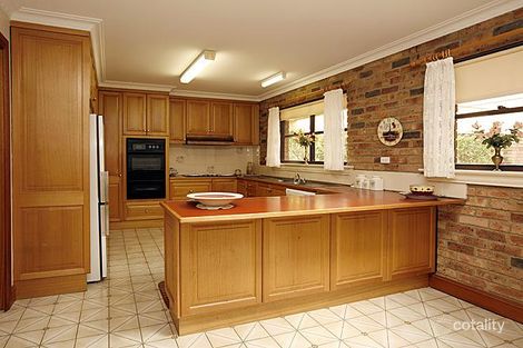 Property photo of 34 Chataway Crescent Fadden ACT 2904