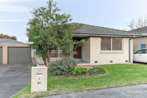 2/43 York St, Mornington, VIC 3931