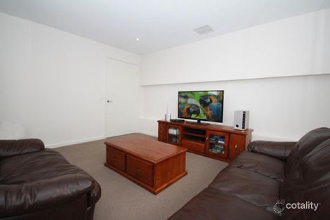Property photo of 77 Amy Ackman Street Forde ACT 2914