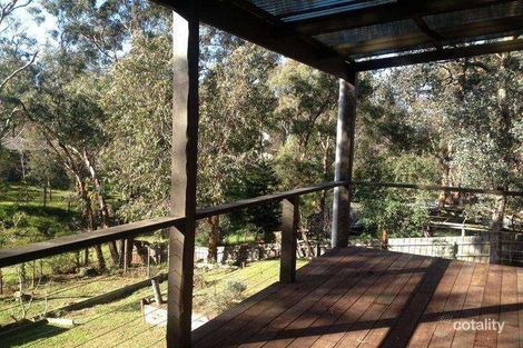 Property photo of 68 Karingal Drive Eltham North VIC 3095