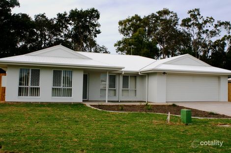 7 Rosemarie Ct, Armstrong Beach, QLD 4737