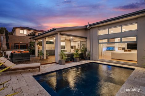 Property photo of 8 Brownbill Street Coombs ACT 2611