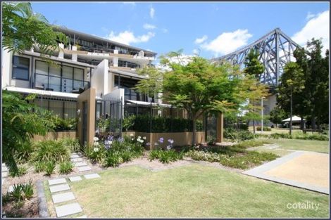 Property photo of 105/1 Holman Street Kangaroo Point QLD 4169