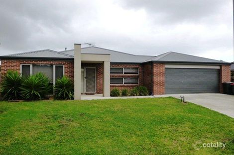 6 Dot Ct, Drouin, VIC 3818