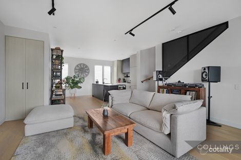 301/30 Paper Trl, Alphington, VIC 3078