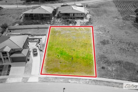 18 Riviera Ct, Lakes Entrance, VIC 3909