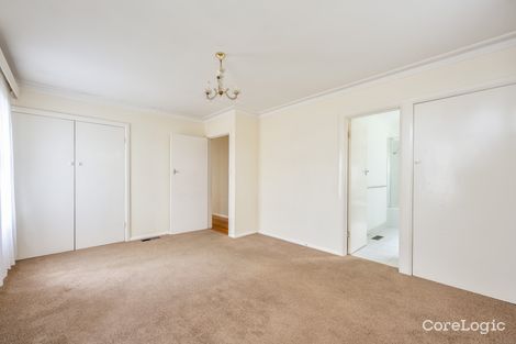 Property photo of 6 Nethercote Drive Mount Waverley VIC 3149