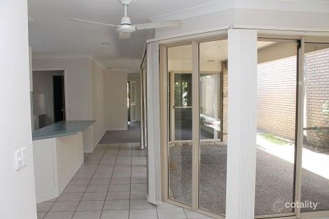 Property photo of 19 Tenterfield Place Forest Lake QLD 4078