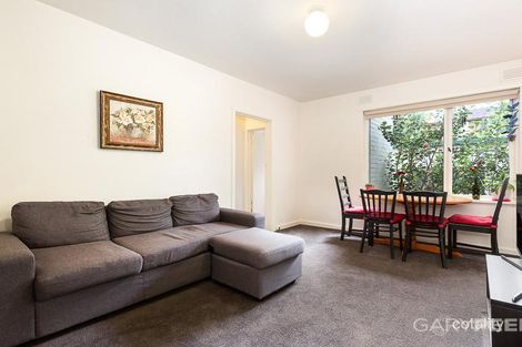 Property photo of 13/9 Kooyong Road Caulfield North VIC 3161