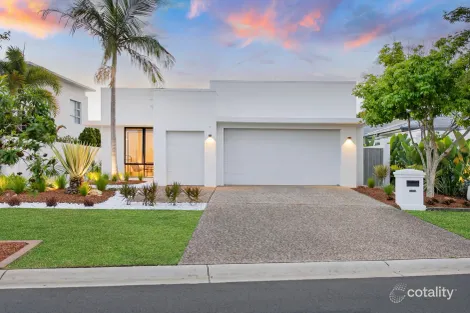 2813 Gracemere Cct E, Hope Island, QLD 4212