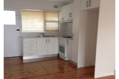 4/28 Hoskins Ave, Warrawong, NSW 2502