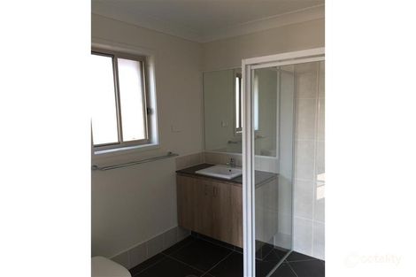 Property photo of 28 Greenwich Avenue Pimpama QLD 4209