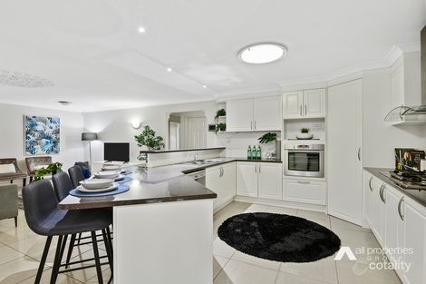 Property photo of 70 Tweeddale Circuit Drewvale QLD 4116