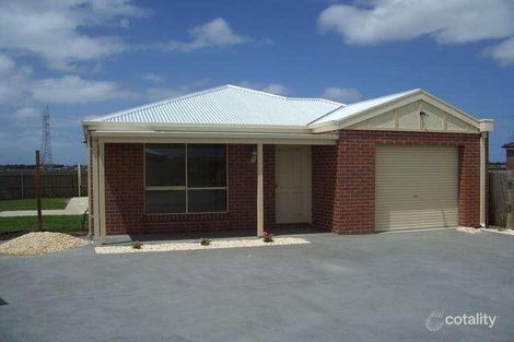 18 Roseview Way, St Albans Park, VIC 3219