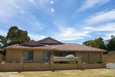 4 Petunia St, Kalamunda, WA 6076