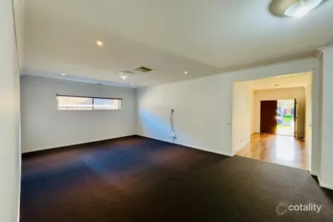 Property photo of 16 Simonson Way Williams Landing VIC 3027