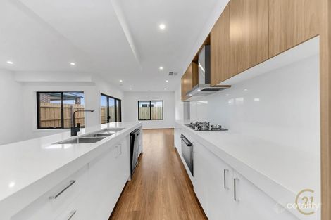 Property photo of 5 McKell Street Deanside VIC 3336