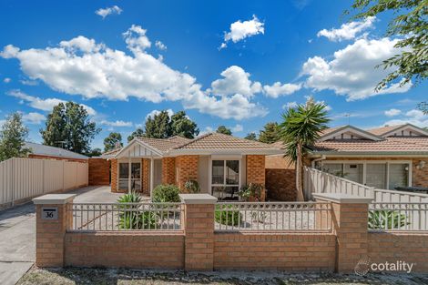 Property photo of 36 Pinnock Avenue Roxburgh Park VIC 3064