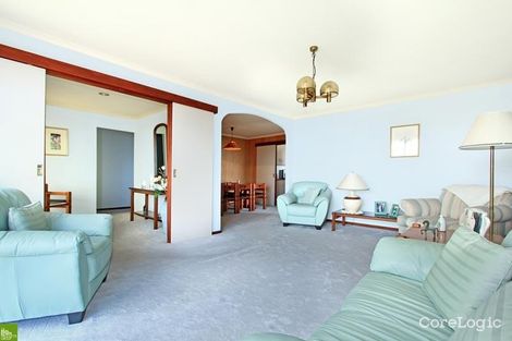 Property photo of 12 Robwald Avenue Coniston NSW 2500