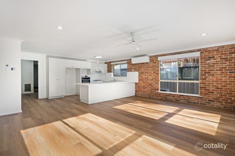 Property photo of 2 Westhaven Place Orange NSW 2800