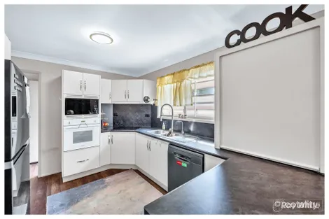 Property photo of 3 Wackford Street Park Avenue QLD 4701