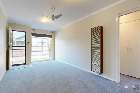 Property photo of 2/10 Barker Avenue Shepparton VIC 3630