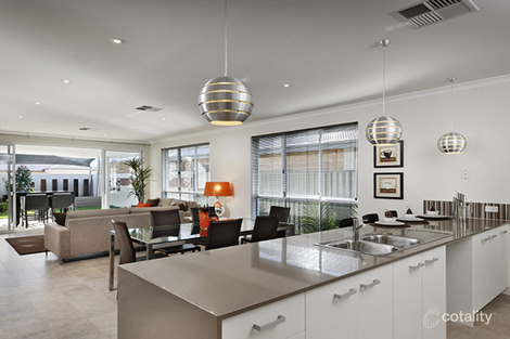 Property photo of 14 Simcoe Way Caversham WA 6055