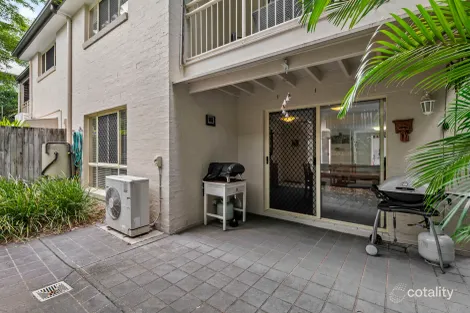 Property photo of 3/222 Rainbow Street Sandgate QLD 4017