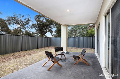 38 Highbury Cct, Craigieburn, VIC 3064