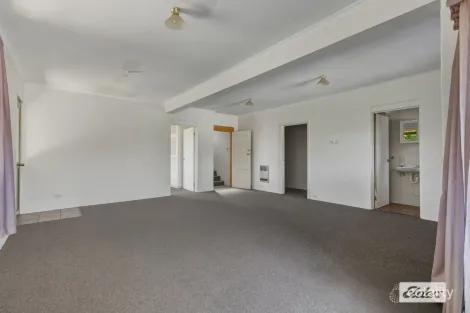 Property photo of 79A Ironcliffe Road Penguin TAS 7316