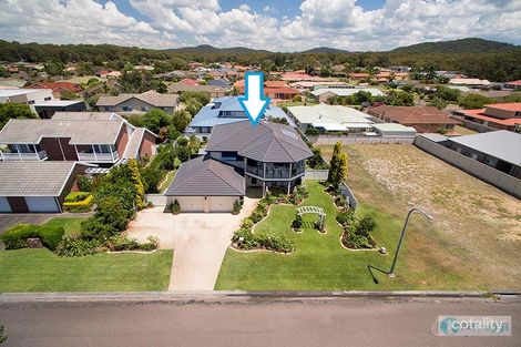 Property photo of 18 Farm Road Fingal Bay NSW 2315