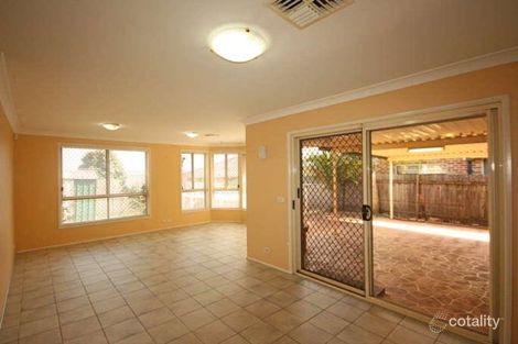 Property photo of 32 Parkholme Circuit Englorie Park NSW 2560