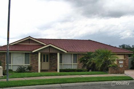 8 Peacock Ct, Cameron Park, NSW 2285