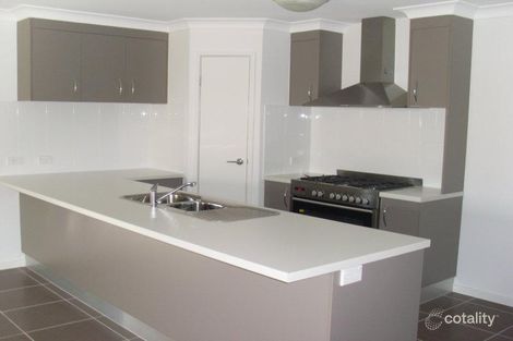 Property photo of 9 Doogal Court Redbank Plains QLD 4301