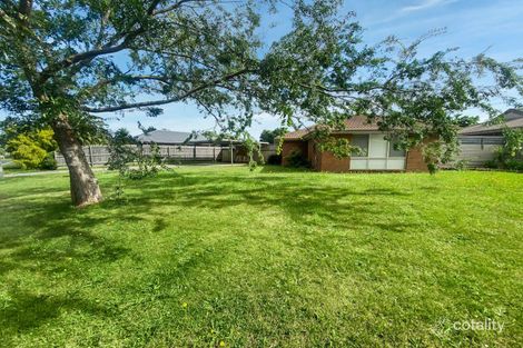 Property photo of 20 Caroline Crescent Cranbourne West VIC 3977
