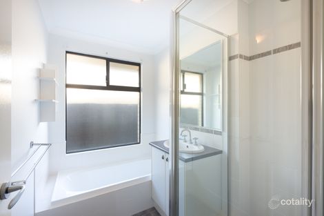 Property photo of 60 Seascapes Boulevard Halls Head WA 6210