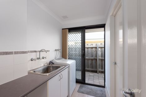 Property photo of 60 Seascapes Boulevard Halls Head WA 6210