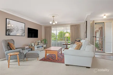 Property photo of 27 Somerset Crescent Mansfield VIC 3722