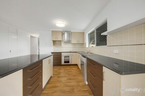 Property photo of 5 Cockatoo Drive New Auckland QLD 4680