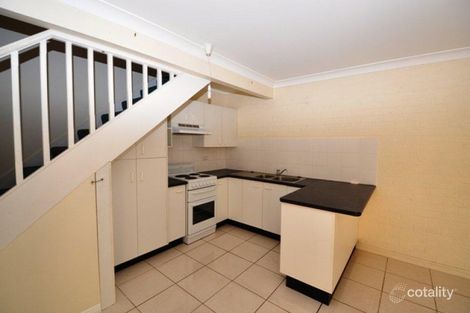 Property photo of 2/16 Creighton Lane Point Frederick NSW 2250